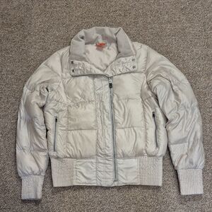 Nike Womens Cream Color Bomber Puffer Jacket Size XL No Hood